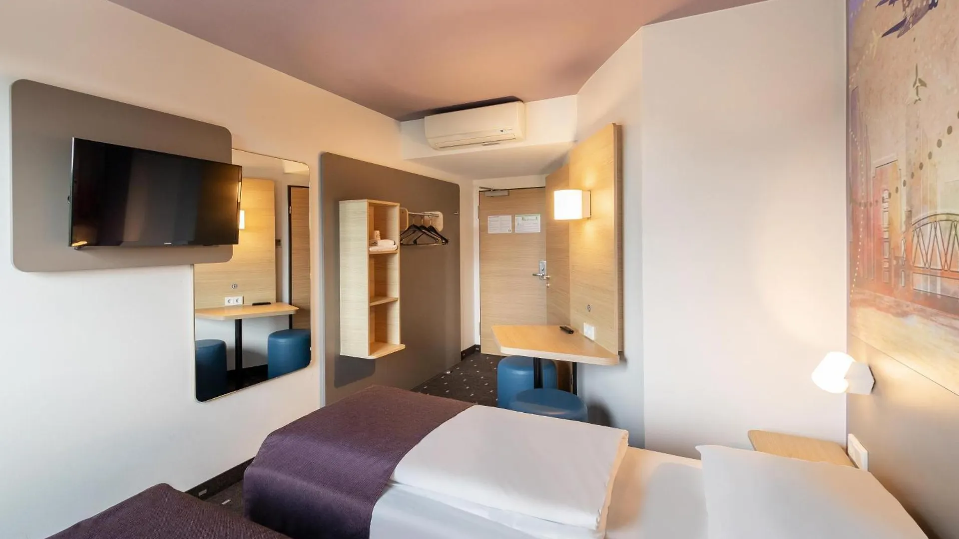 **  B&B Hotel Duesseldorf-Airport Németország
