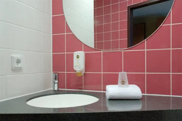 B&B Hotel Duesseldorf-Airport